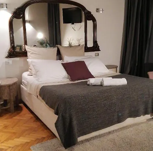 Lovely Apartments In City Centre "Third Floor, Without Elevator"
